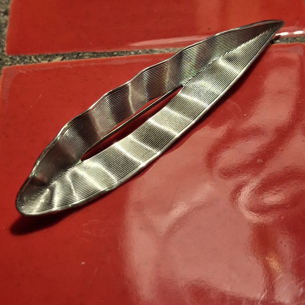 Vintage Beau Sterling 925 Leaf Pin 3"